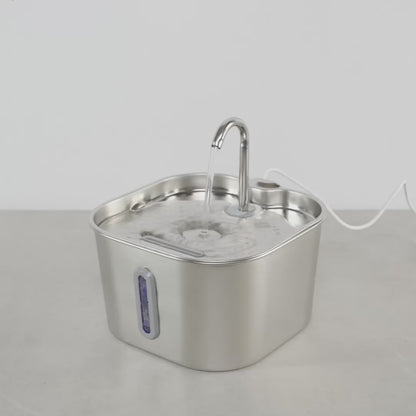 KatteKilde – Vannfontene i rustfritt stål for katter